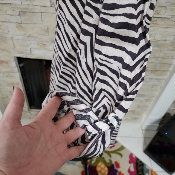 Tahari 100% linen zebra print button up tunic plus size 2X new!!! - Picture 3 of 6